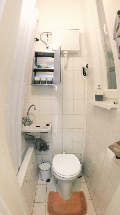 Adrienn Apartment Budapest Ngoại thất bức ảnh