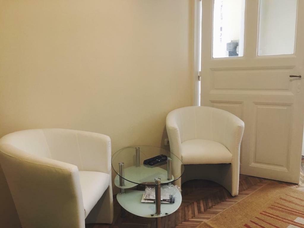 Adrienn Apartment Budapest Ngoại thất bức ảnh