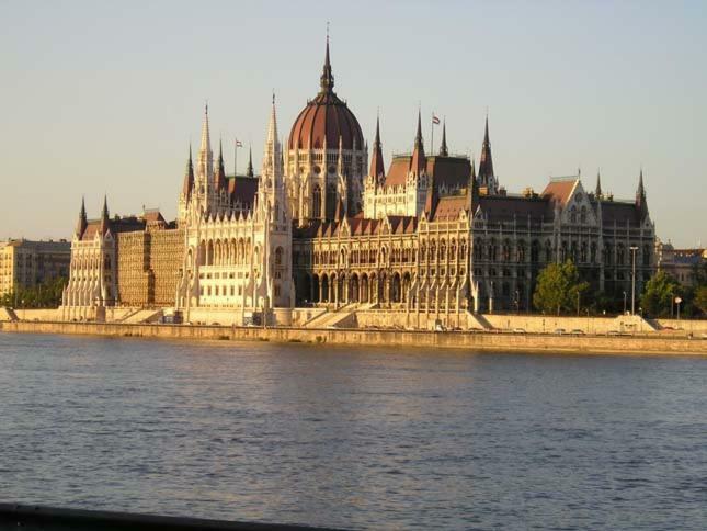 Adrienn Apartment Budapest Ngoại thất bức ảnh